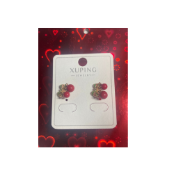 Aretes (2) pequeños con figura cereza