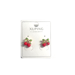 Aretes (2) pequeños con figura cereza